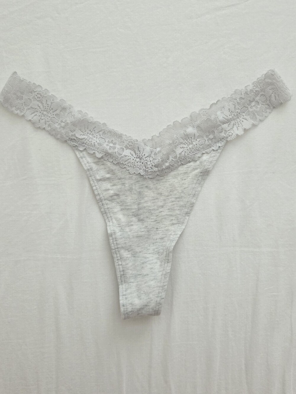 NWT Victoria's Secret PINK Cotton Lace Trim Thong Panty Heather Snow Shine Small